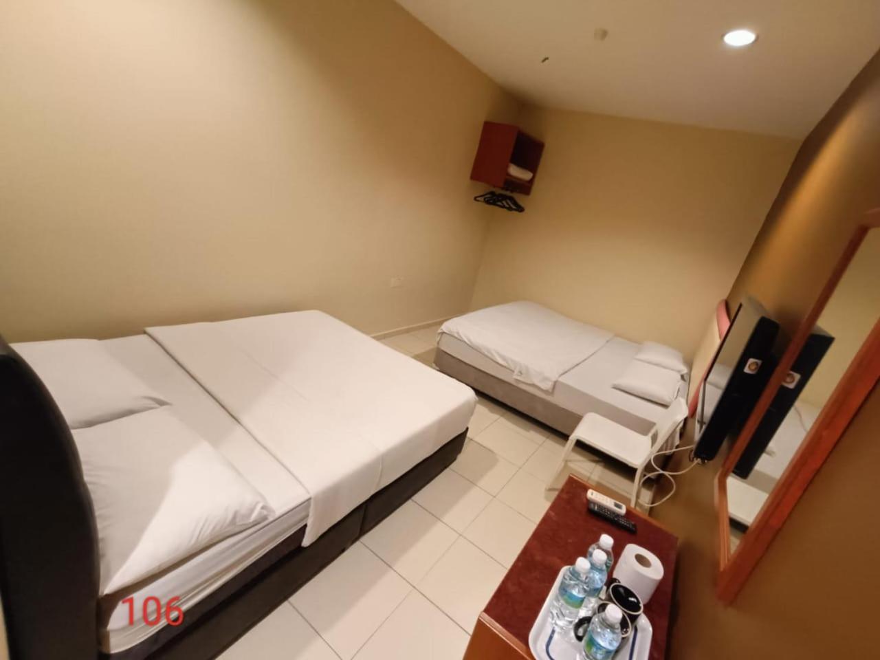 Doris Hotel Malacca Εξωτερικό φωτογραφία